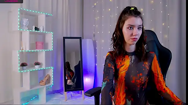 Amelia skyy online show from February 2025 02:40:01 AM