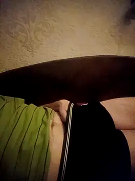 Snapshot of Lukas2204 chatting on November 2025 09:46:02 PM Lukas2204 online show from November 2025 09:46:02 PM