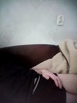 Snapshot of Lukas2204 chatting on February 2026 02:32:02 PM Lukas2204 online show from February 2026 02:32:02 PM