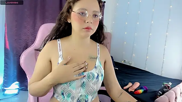 Sophie Heart online show from January 2025 08:48:01 PM