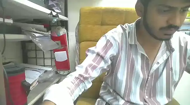 cute modell online show from February 2025 11:19:02 AM