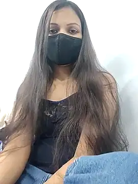 sexxy shruti online show from February 2025 06:45:01 PM