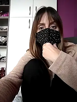 Akemi rossi online show from October 2025 11:08:02 AM