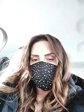 Akemi rossi online show from April 2026 12:32:01 PM