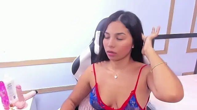 CharlotteGraay online show from February 2025 02:35:02 PM