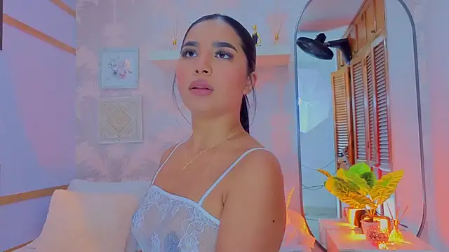 CharlotteGraay online show from February 2026 07:59:02 PM