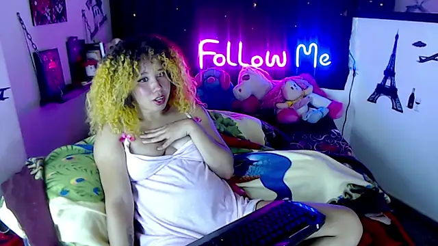temptation-x online show from May 2026 02:08:01 AM