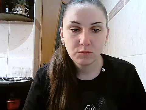 Yuliia30 online show from March 2026 04:50:02 PM