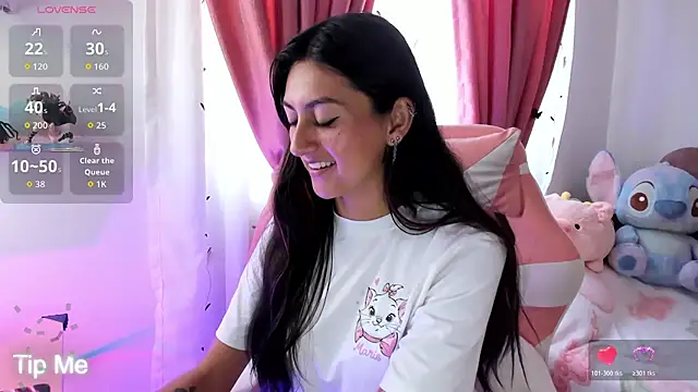 Snapshot of sweetfoxy_17 chatting on February 2026 08:57:02 PM sweetfoxy 17 online show from February 2026 08:57:02 PM