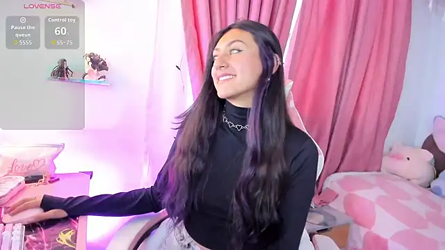 sweetfoxy 17 online show from April 2026 10:40:01 PM