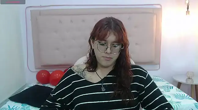 kathepickmanx online show from February 2025 03:20:01 AM