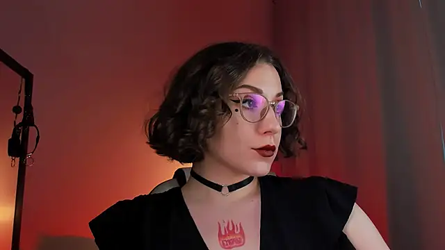 Eva Moss  online show from March 2025 04:57:02 AM