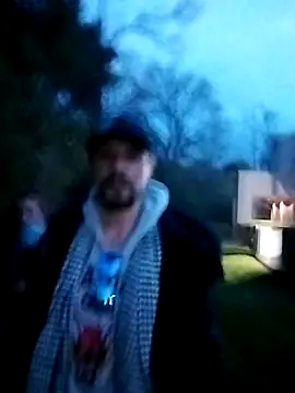 Snapshot of AQuickPhyx chatting on March 2025 02:35:02 AM AQuickPhyx online show from March 2025 02:35:02 AM