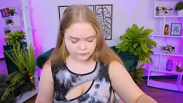 Erica  Alta online show from March 2025 06:33:02 AM