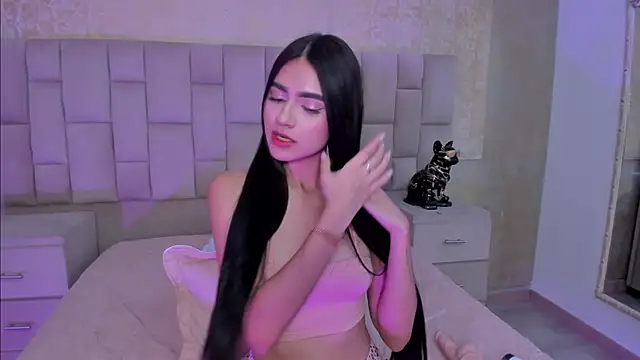 Snapshot of BellaaStorm chatting on February 2025 06:15:02 PM BellaaStorm online show from February 2025 06:15:02 PM