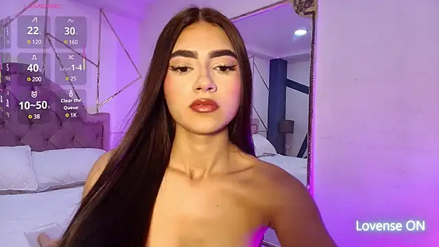 Snapshot of BellaaStorm chatting on March 2025 12:55:01 PM BellaaStorm online show from March 2025 12:55:01 PM