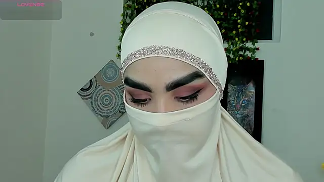 Maissa Alabi online show from November 2025 07:35:01 PM