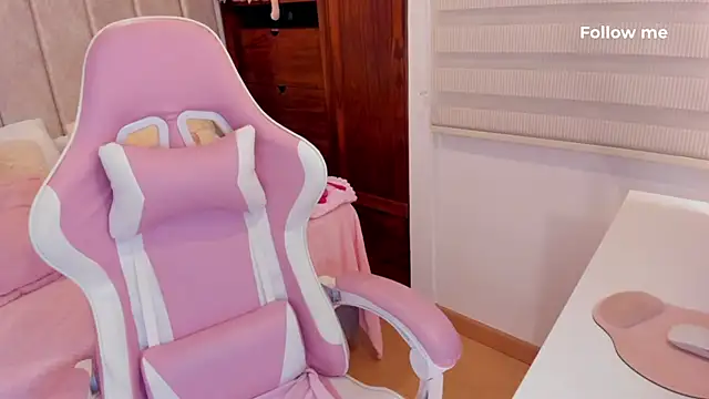 tamy xoo online show from September 2025 09:40:02 PM