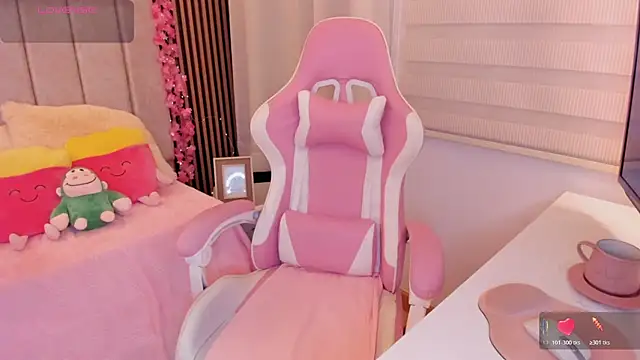 Snapshot of tamy_xoo chatting on December 2025 05:31:02 PM tamy xoo online show from December 2025 05:31:02 PM