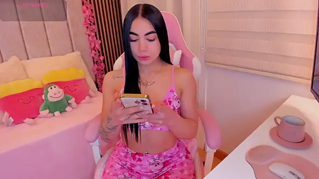 Snapshot of tamy_xoo chatting on January 2026 05:18:01 PM tamy xoo online show from January 2026 05:18:01 PM