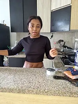 avis lara online show from January 2026 06:23:01 PM