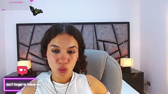 Snapshot of ilitzy_cardona chatting on November 2025 01:17:01 AM ilitzy cardona online show from November 2025 01:17:01 AM