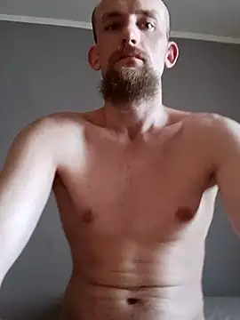 Snapshot of larzik94 chatting on February 2026 01:45:02 PM larzik94 online show from February 2026 01:45:02 PM