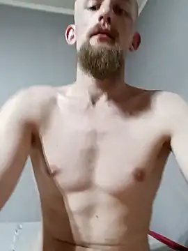 Snapshot of larzik94 chatting on March 2026 08:04:01 PM larzik94 online show from March 2026 08:04:01 PM