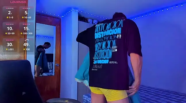 Snapshot of austinoficial chatting on February 2025 02:37:02 AM austinoficial online show from February 2025 02:37:02 AM