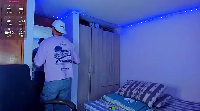 Snapshot of austinoficial chatting on March 2025 03:53:02 AM austinoficial online show from March 2025 03:53:02 AM