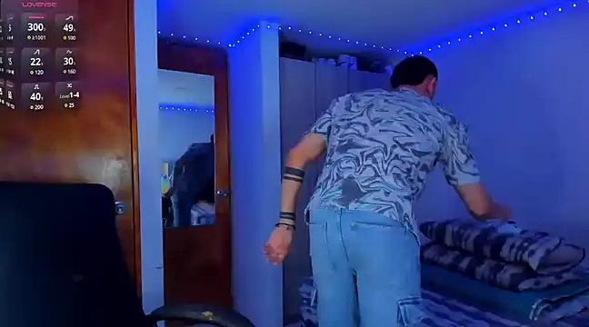 Snapshot of austinoficial chatting on March 2025 01:14:01 AM austinoficial online show from March 2025 01:14:01 AM