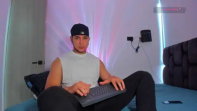 austinoficial online show from March 2026 08:59:02 PM