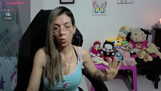 Princezzlove3 online show from September 2025 11:39:02 PM