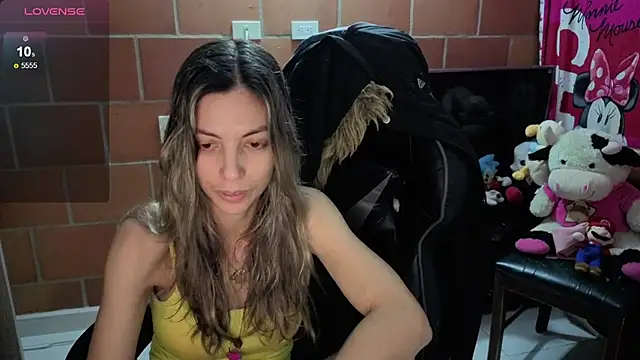 Princezzlove3 online show from October 2025 11:35:01 PM