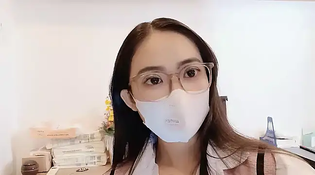 Snapshot of Lush-Office chatting on March 2025 03:21:02 AM Lush-Office online show from March 2025 03:21:02 AM