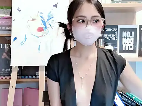 Snapshot of Lush-Office chatting on October 2025 07:17:02 AM Lush-Office online show from October 2025 07:17:02 AM