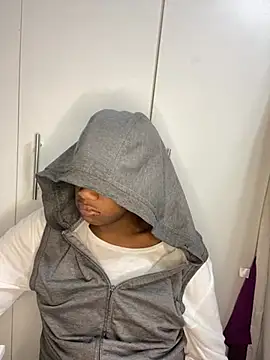 snotLoud online show from February 2025 05:36:01 PM