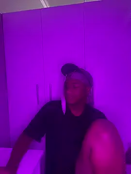 snotLoud online show from March 2025 10:07:02 PM