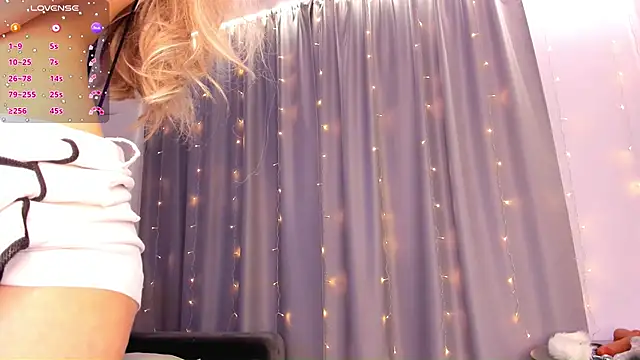 dontouchmyass online show from February 2025 06:19:01 PM