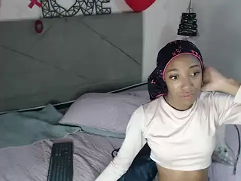 esmeralda-bk online show from February 2025 01:48:02 AM