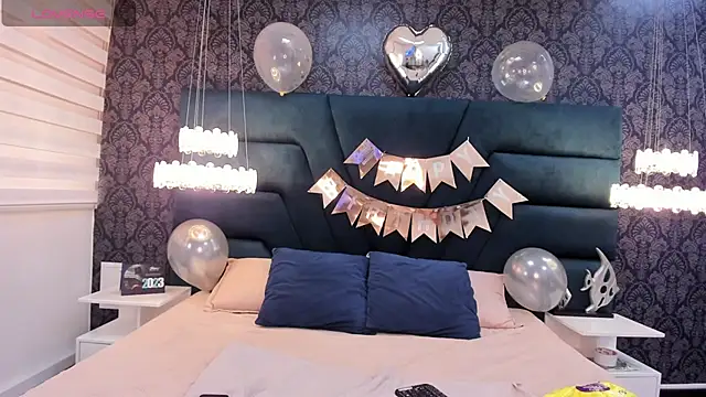 Aitana Hilton  online show from February 2025 11:56:01 AM