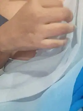 nikkibenza online show from September 2025 04:54:01 PM