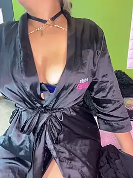 zahra Jalid online show from February 2026 11:53:02 PM