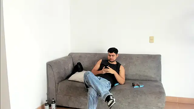 blueroom party online show from March 2025 01:19:02 PM