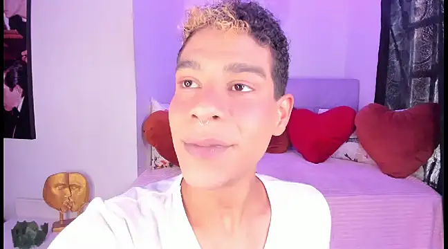 Ethan Boyy online show from February 2025 06:48:01 PM