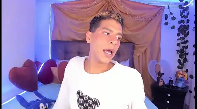 Ethan Boyy online show from March 2025 11:20:02 PM