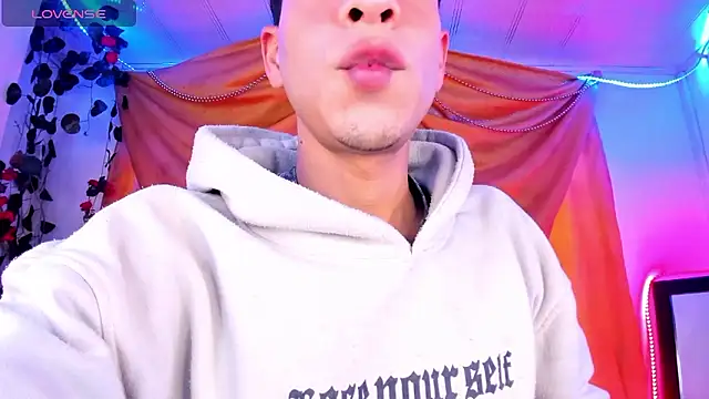 Snapshot of Ethan_Boyy chatting on January 2026 06:45:01 PM Ethan Boyy online show from January 2026 06:45:01 PM