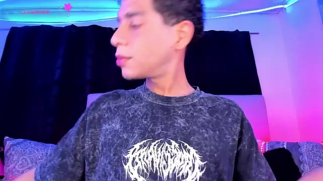 Snapshot of Ethan_Boyy chatting on January 2026 08:45:02 PM Ethan Boyy online show from January 2026 08:45:02 PM