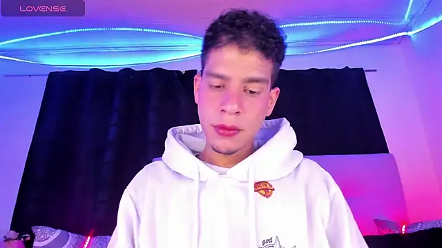 Snapshot of Ethan_Boyy chatting on January 2026 08:51:02 PM Ethan Boyy online show from January 2026 08:51:02 PM