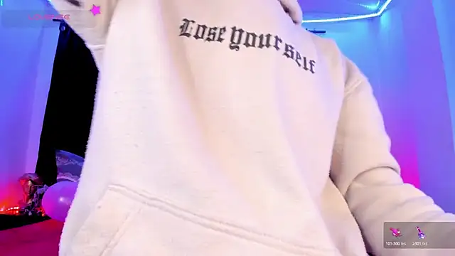 Ethan Boyy online show from April 2026 04:19:02 PM